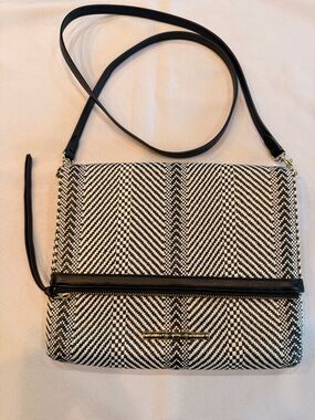 Elaine Turner Black and White Chevron Crossbody Red Interior with Mirror